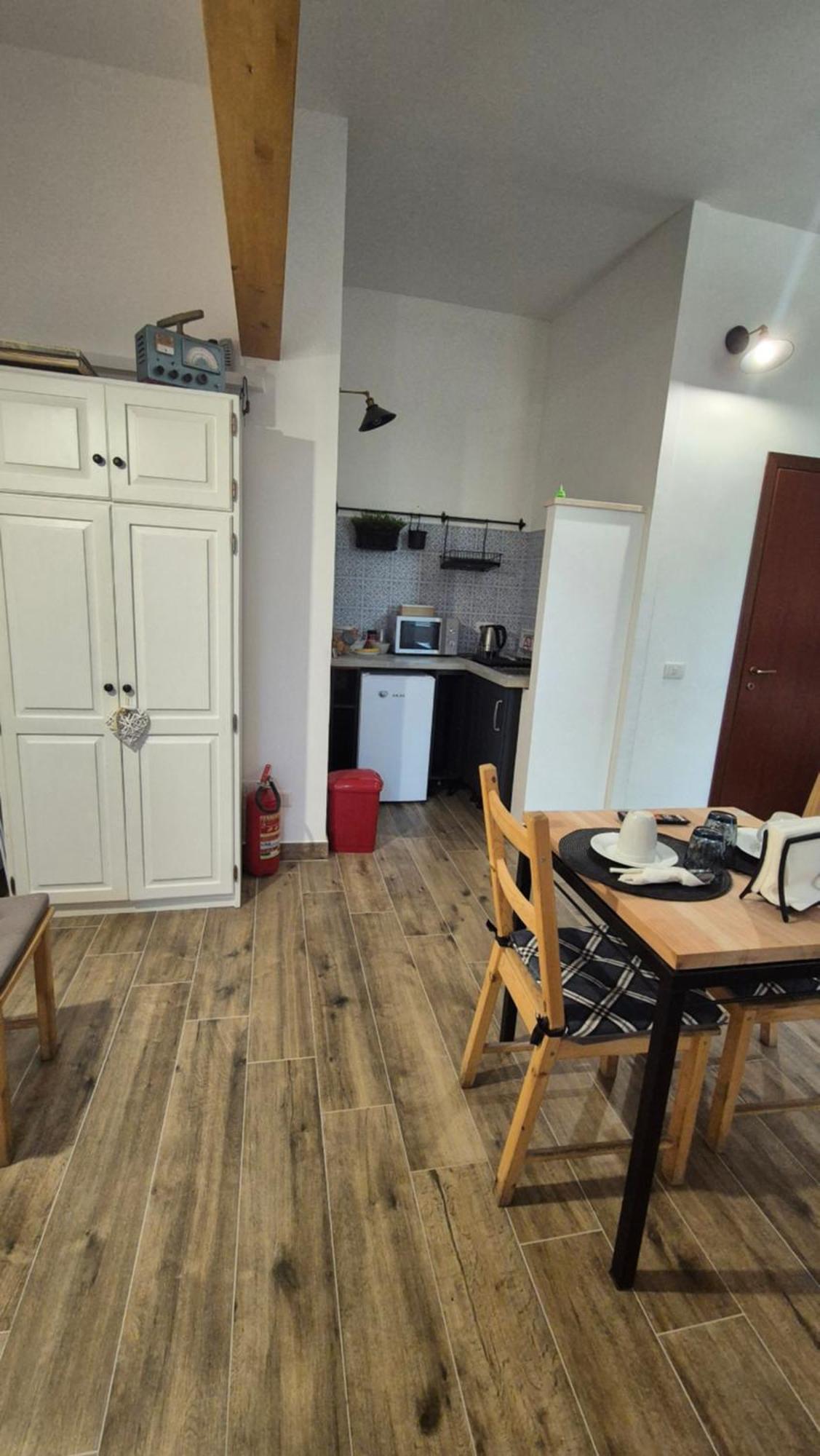 Casa Marzio Apartments Фиумичино Екстериор снимка
